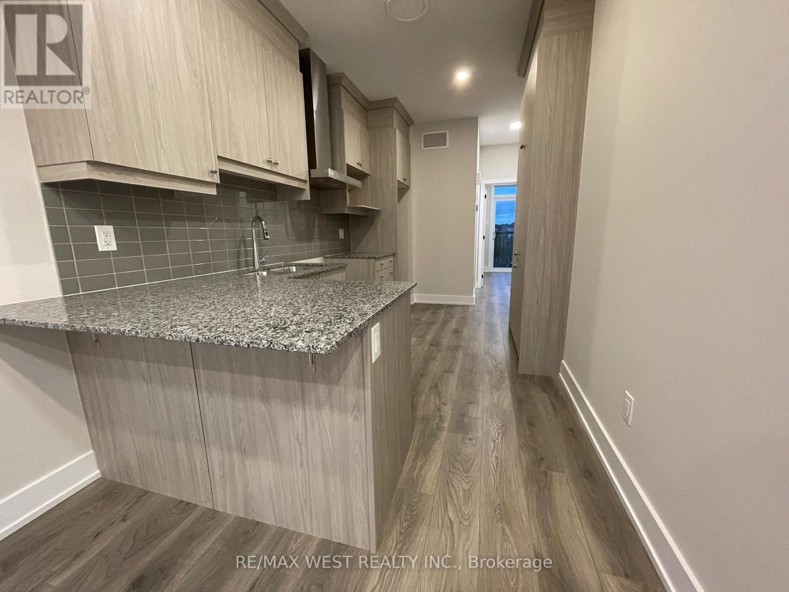 328 Stargrass Private, Ottawa, Ontario  K2J 6R8 - Photo 3 - X13885362