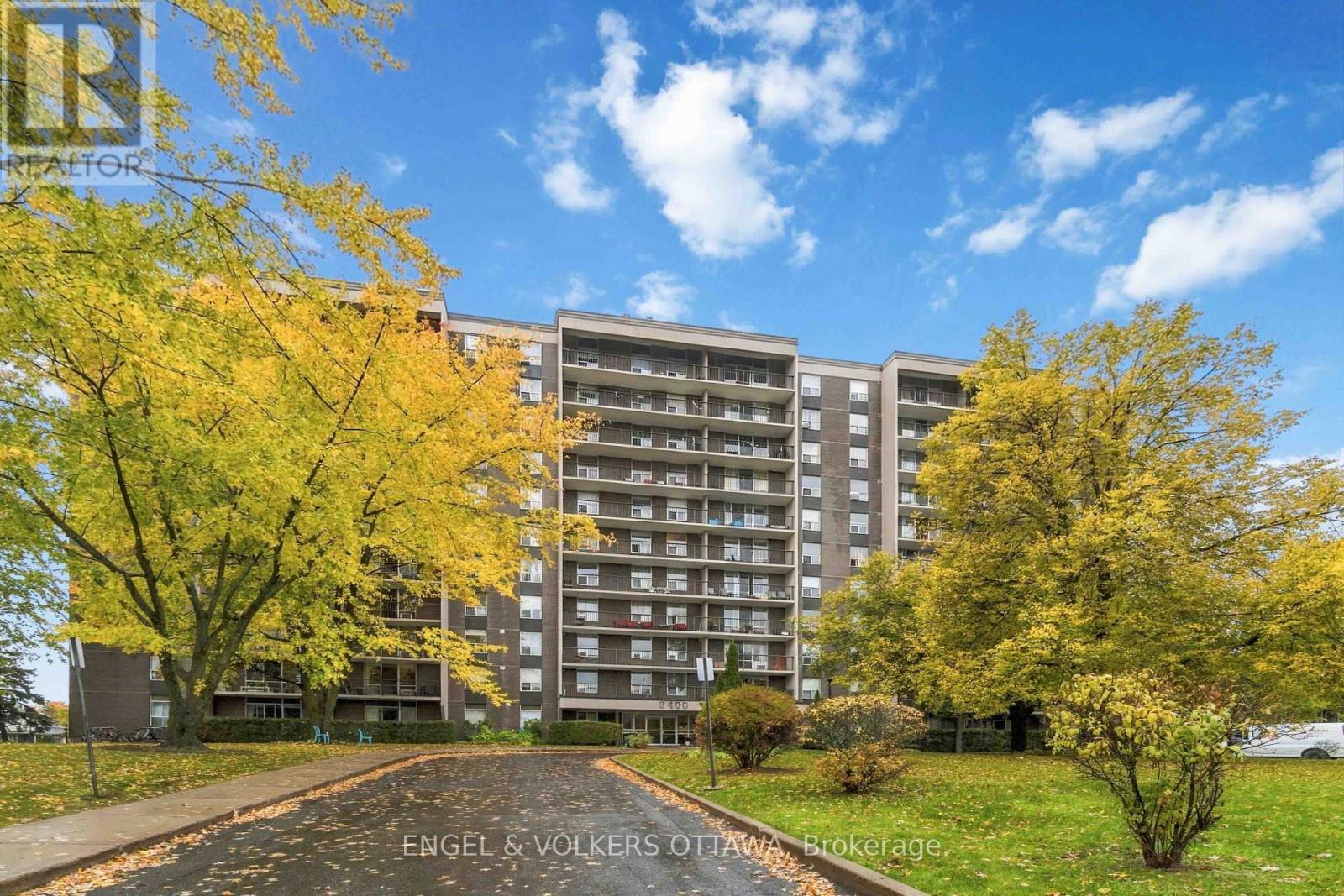 1107 - 2400 Virginia Drive, Ottawa, Ontario