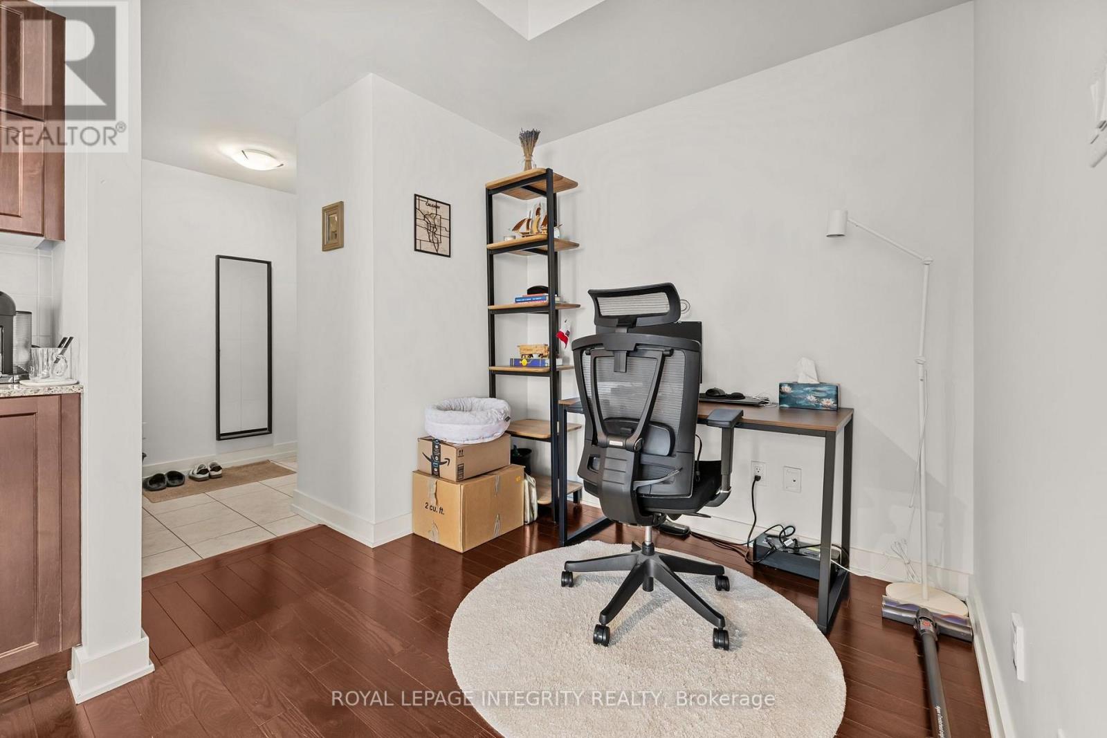 1004 - 179 Metcalfe Street, Ottawa, Ontario  K2P 1P7 - Photo 4 - X14095948