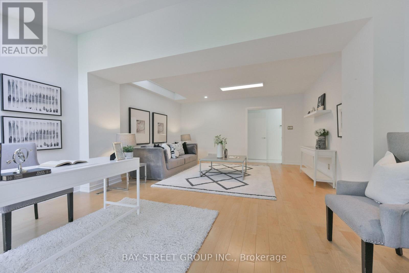 50 Owen Boulevard, Toronto, Ontario  M2P 1E9 - Photo 14 - C14095920