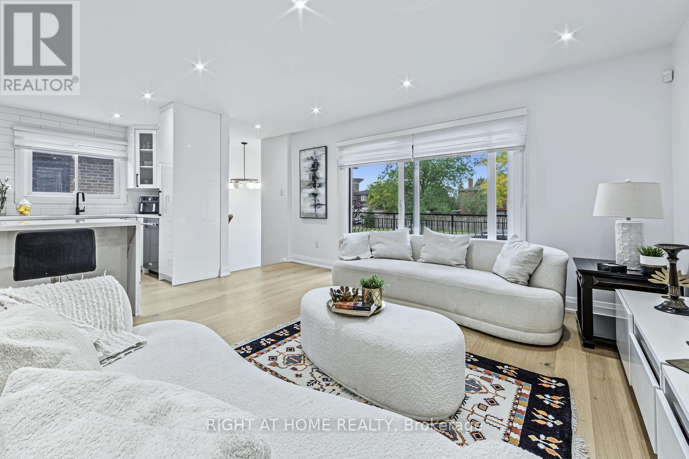 84 Aberdeen Avenue, Vaughan, Ontario  L4L 1C2 - Photo 10 - N14095878