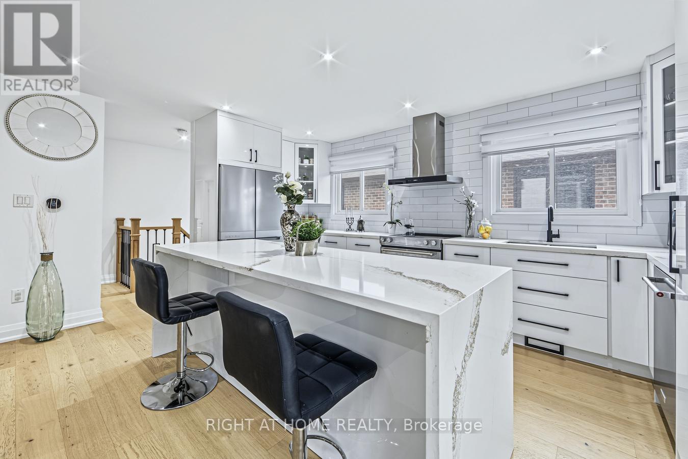 84 Aberdeen Avenue, Vaughan, Ontario  L4L 1C2 - Photo 16 - N14095878