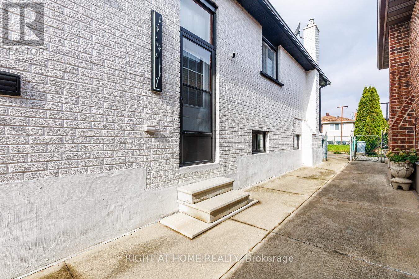 84 Aberdeen Avenue, Vaughan, Ontario  L4L 1C2 - Photo 48 - N14095878