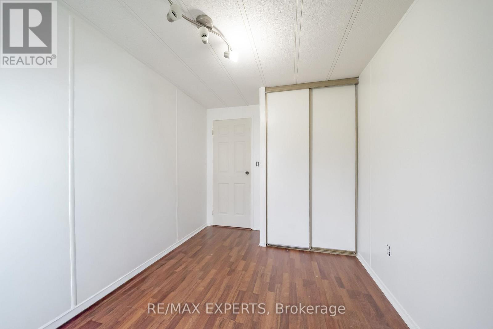 77 Linden Lane, Innisfil, Ontario L9S 1P3 - Photo 11 - N14095888