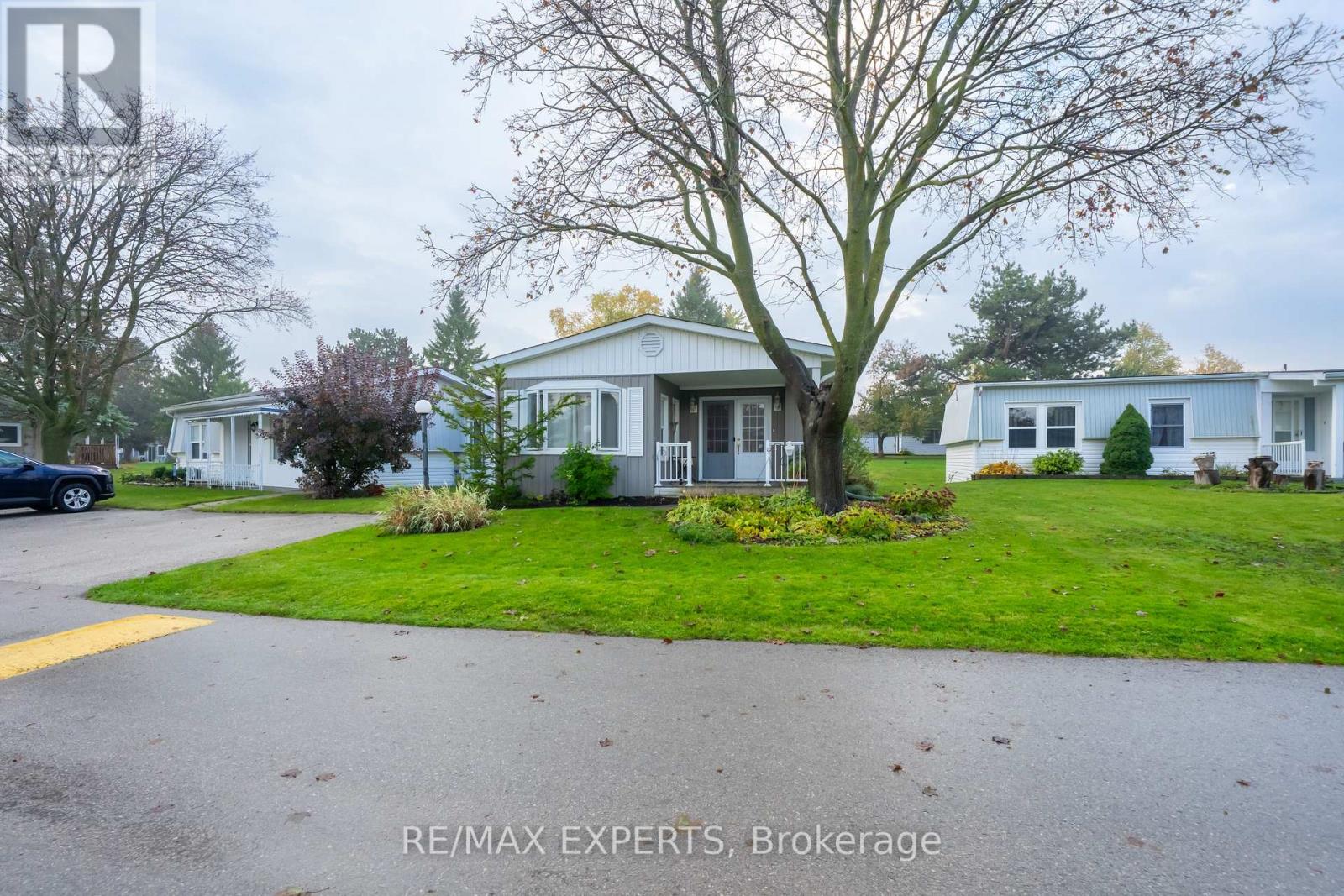 77 Linden Lane, Innisfil, Ontario L9S 1P3 - Photo 2 - N14095888