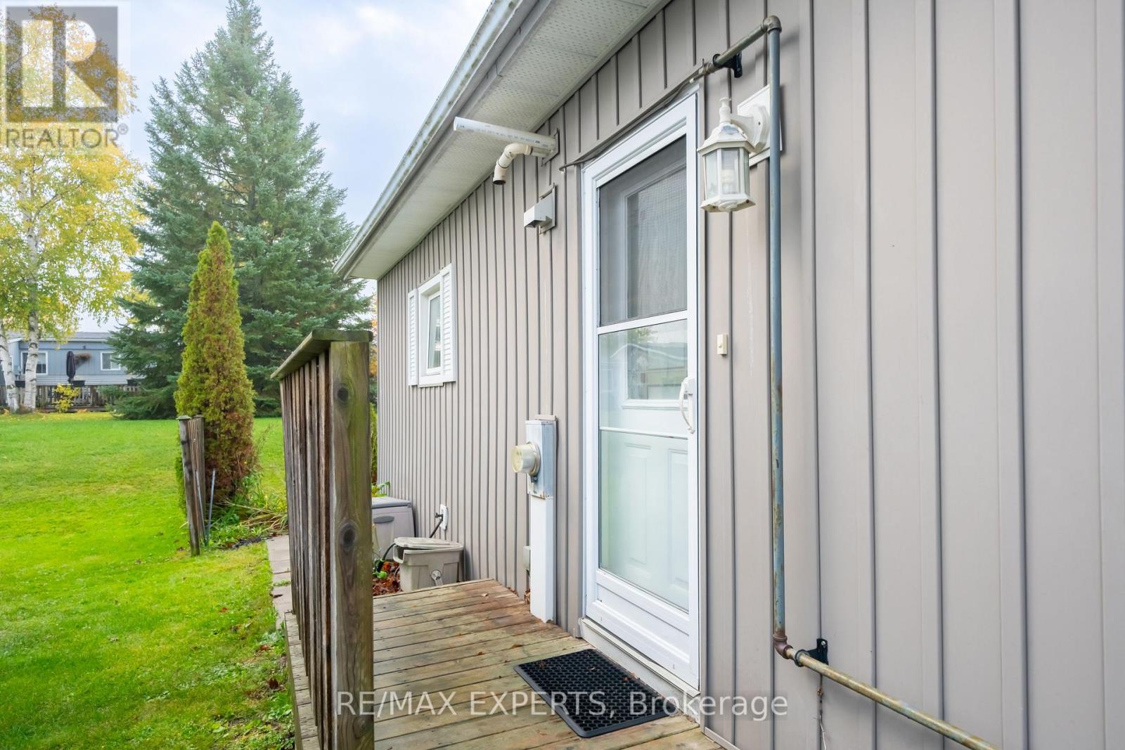 77 Linden Lane, Innisfil, Ontario L9S 1P3 - Photo 7 - N14095888