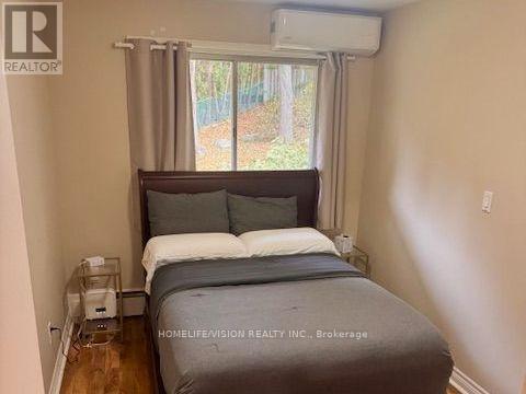 103 Laurentide Drive, Toronto, Ontario  M3A 3E4 - Photo 11 - C14095758
