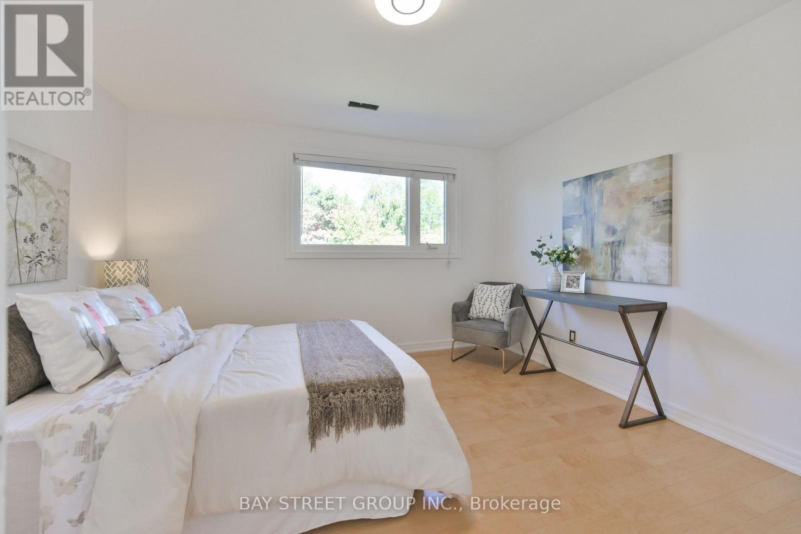 50 Owen Boulevard, Toronto, Ontario  M2P 1E9 - Photo 22 - C14095920