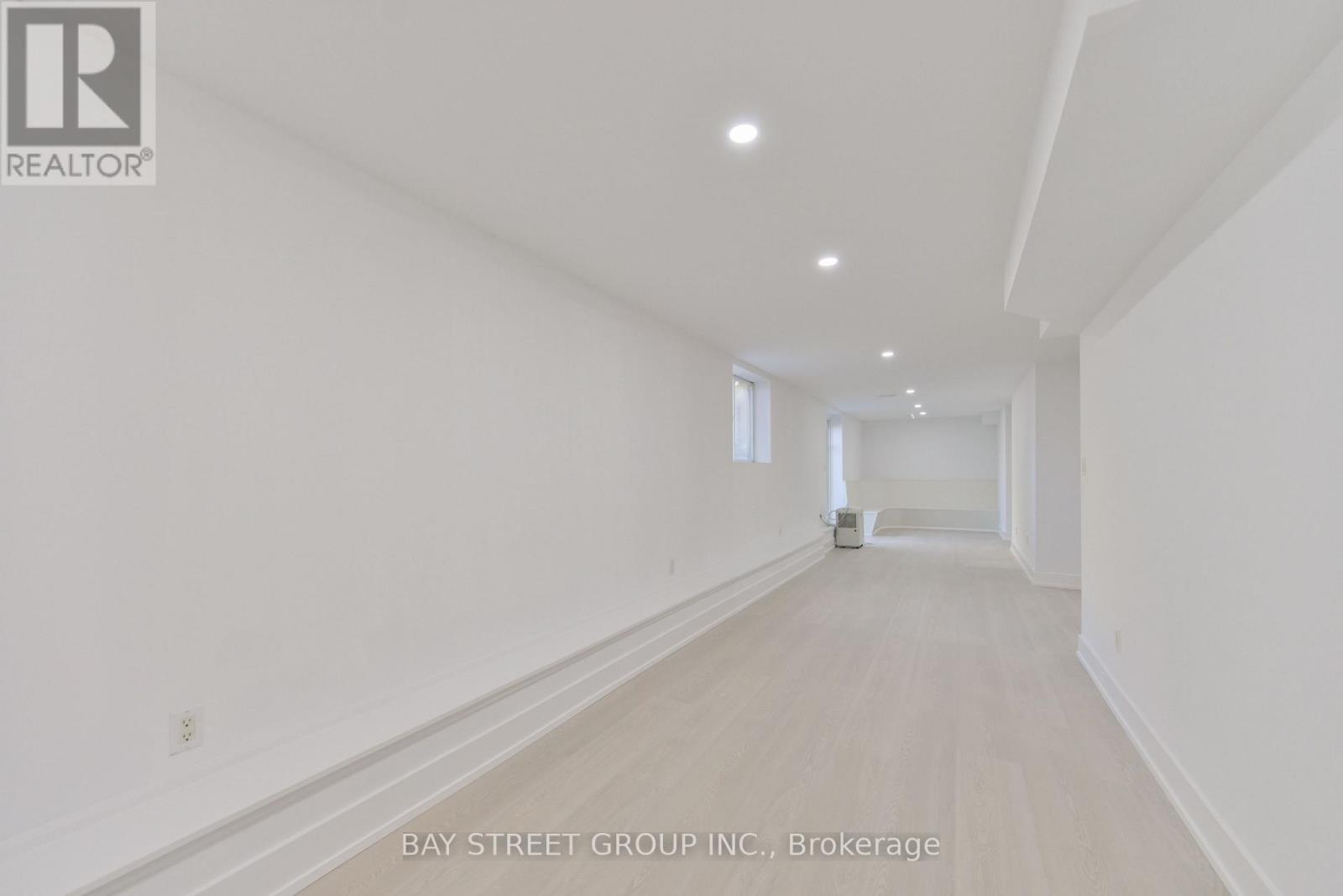 50 Owen Boulevard, Toronto, Ontario  M2P 1E9 - Photo 32 - C14095920