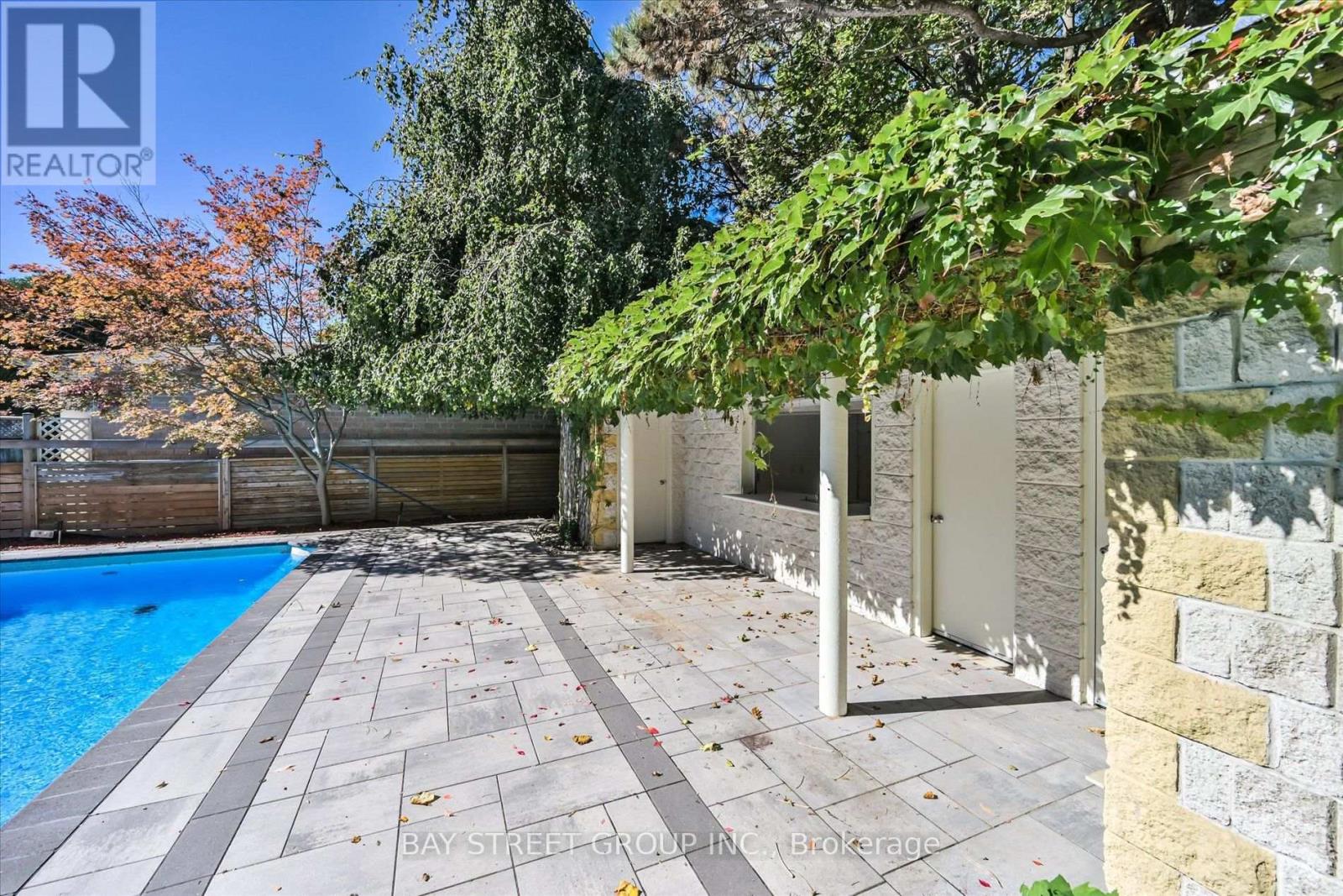 50 Owen Boulevard, Toronto, Ontario  M2P 1E9 - Photo 37 - C14095920