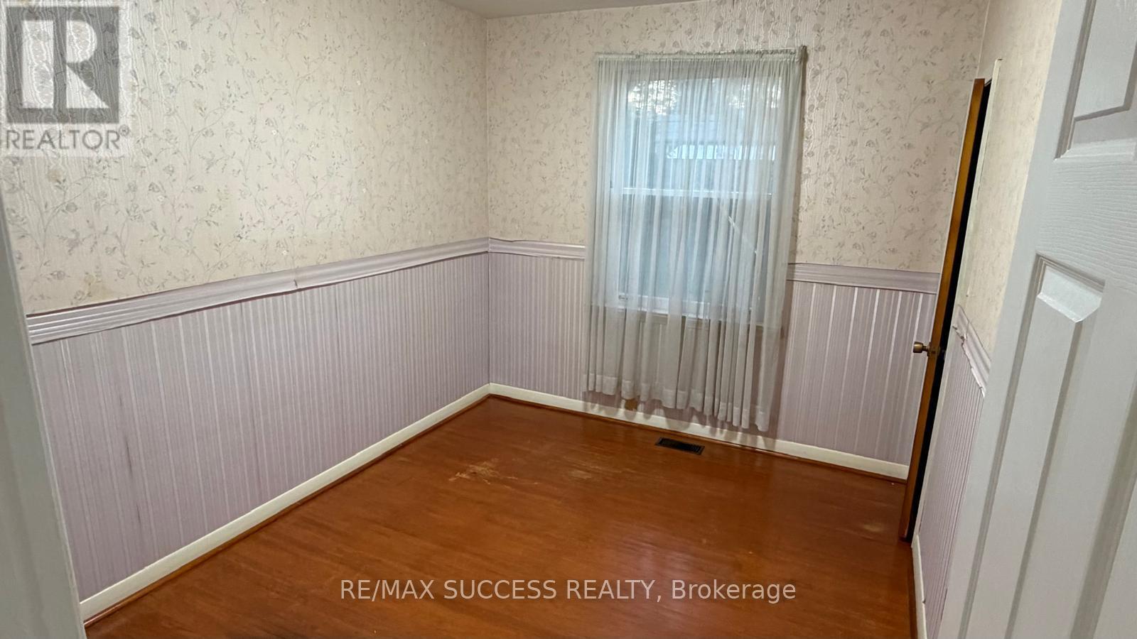 541 Wingrove Crescent N, Oakville, Ontario  L6L 4R7 - Photo 17 - W14095940