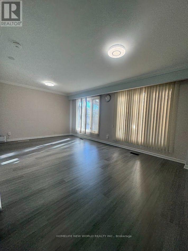 138 Lindylou Road, Toronto, Ontario  M9M 2B6 - Photo 9 - W14095968