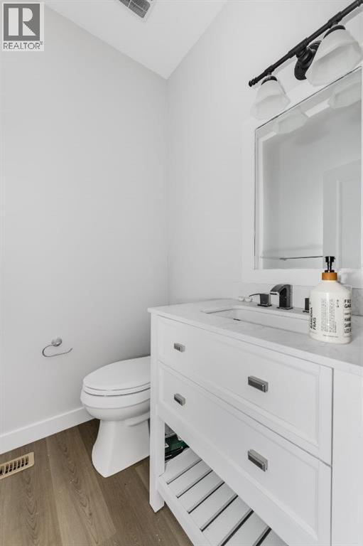 1536 93 Street SW, Calgary, Alberta  T3H 0G8 - Photo 11 - A2352237