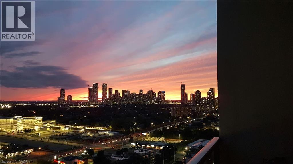 3100 Kirwin Avenue Unit# Ph04, Mississauga, Ontario  L5A 3S6 - Photo 32 - 40872093