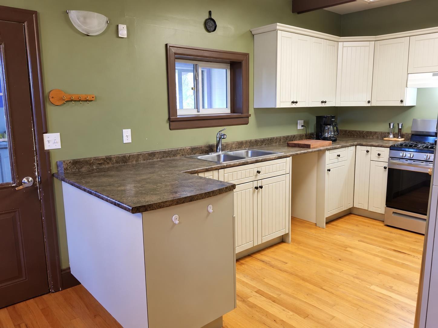 46198 First Avenue, Chilliwack Proper East, Chilliwack, British Columbia  V2P 1W3 - Photo 6 - R3152741