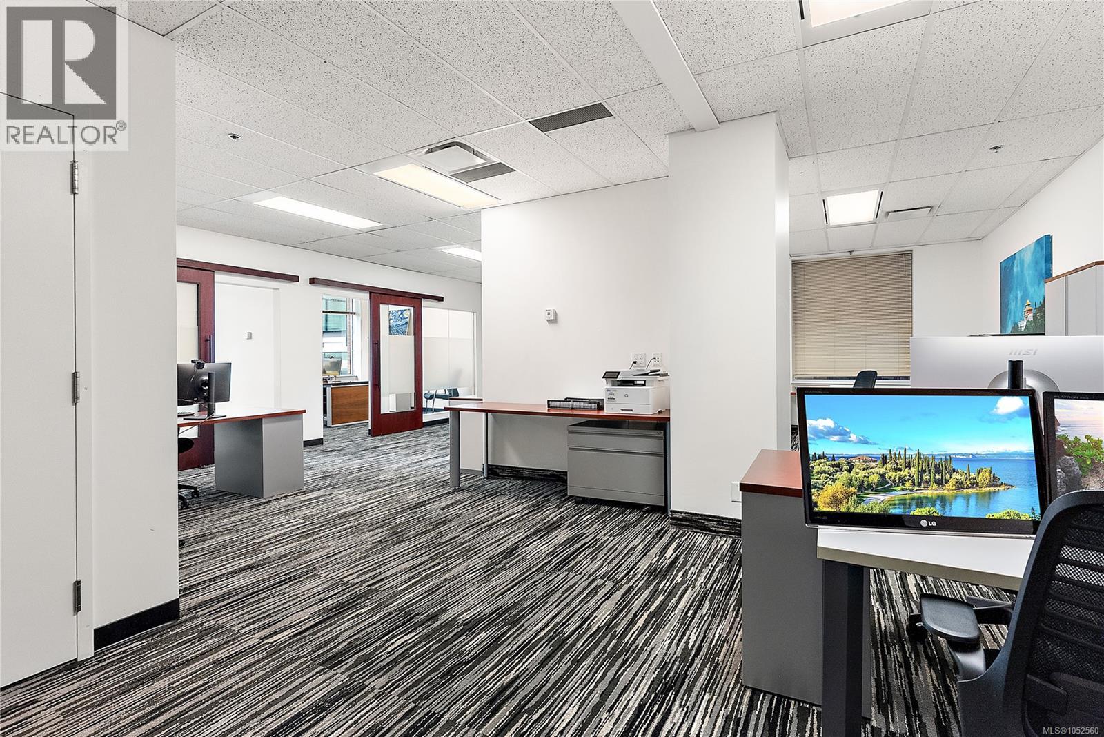 314 737 Yates St, Victoria, British Columbia  V8W 1L6 - Photo 18 - 1052560
