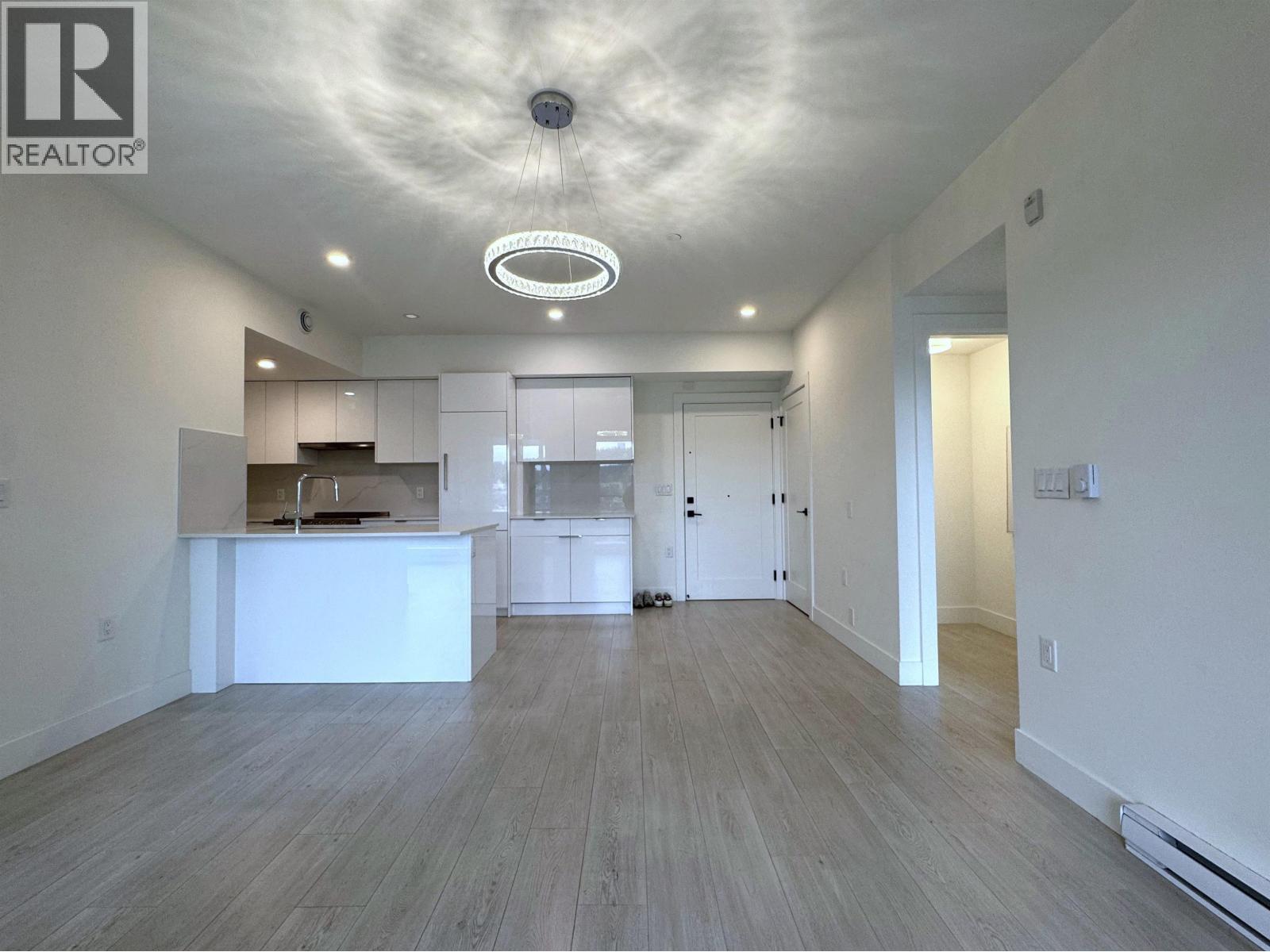 602 5399 Joyce Street, Vancouver, British Columbia  V5R 4H3 - Photo 8 - R3173073