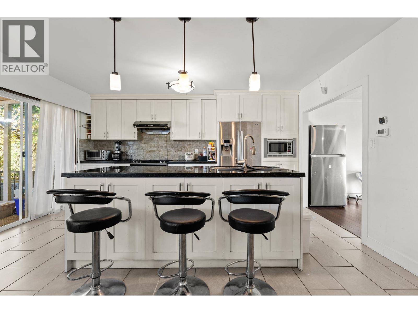 6773 Halifax Street, Burnaby, British Columbia  V5B 2R3 - Photo 13 - R3176734