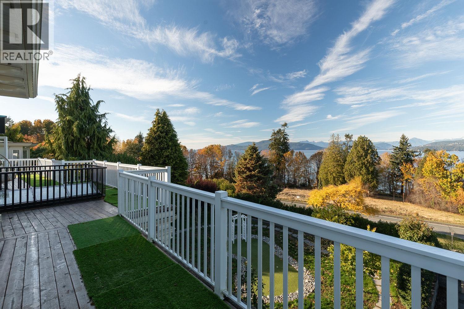 5747 Newton Wynd, Vancouver, British Columbia  V6T 1H6 - Photo 26 - R3176777
