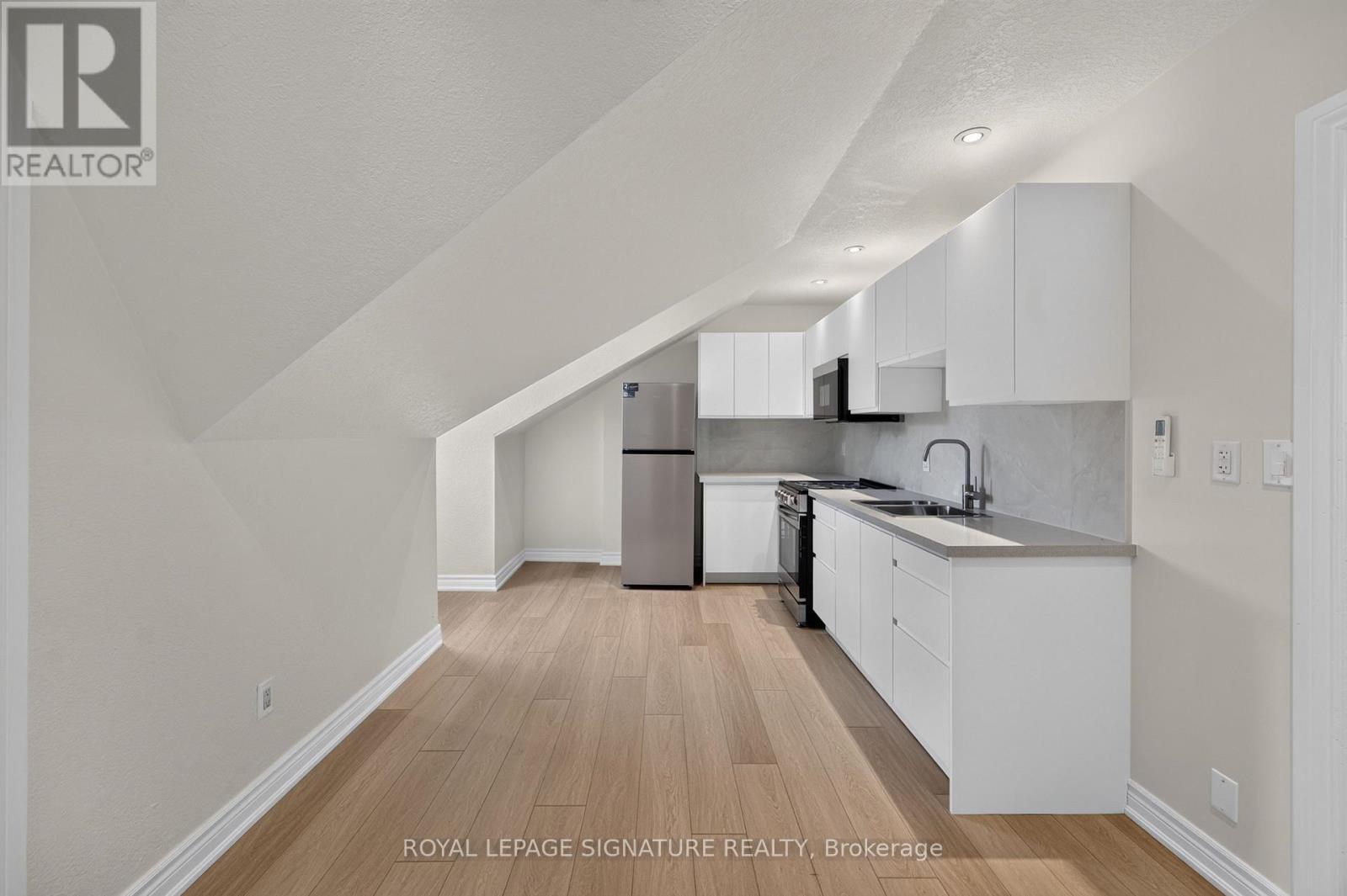 4 - 21 West Avenue S, Hamilton (Corktown), Ontario  L8N 2S2 - Photo 6 - X14095988