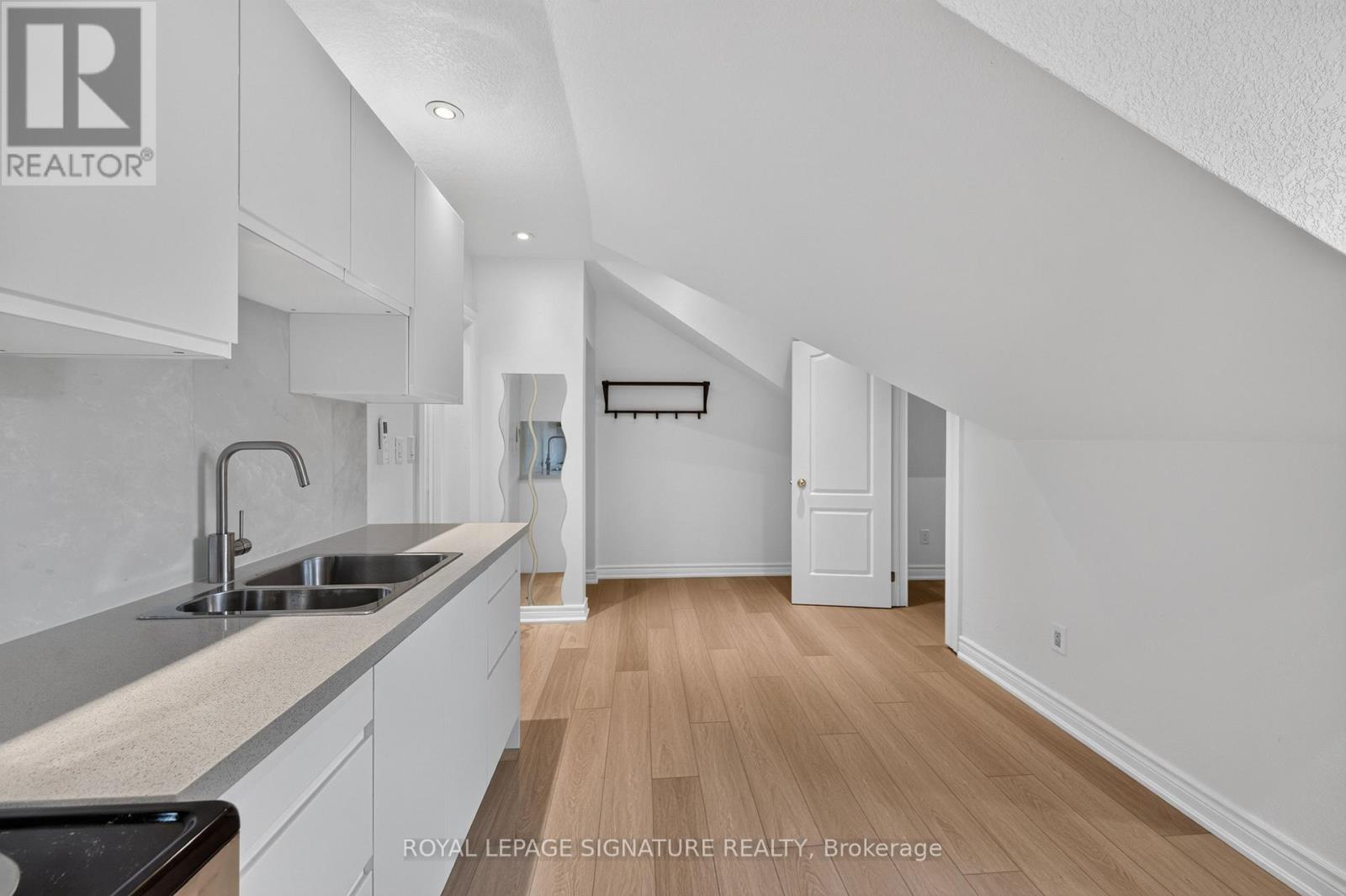4 - 21 West Avenue S, Hamilton (Corktown), Ontario  L8N 2S2 - Photo 8 - X14095988