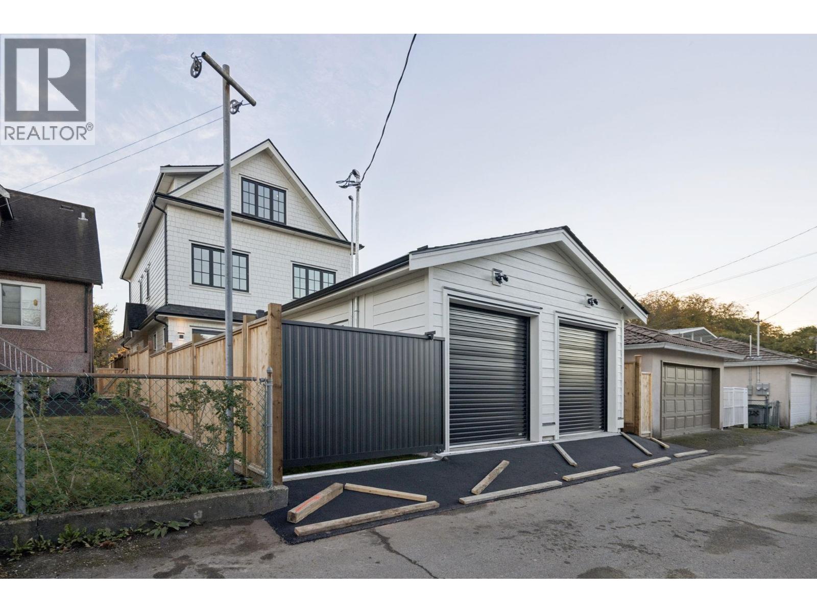 2 2733 William Street, Vancouver, British Columbia  V5K 2Y7 - Photo 40 - R3176756
