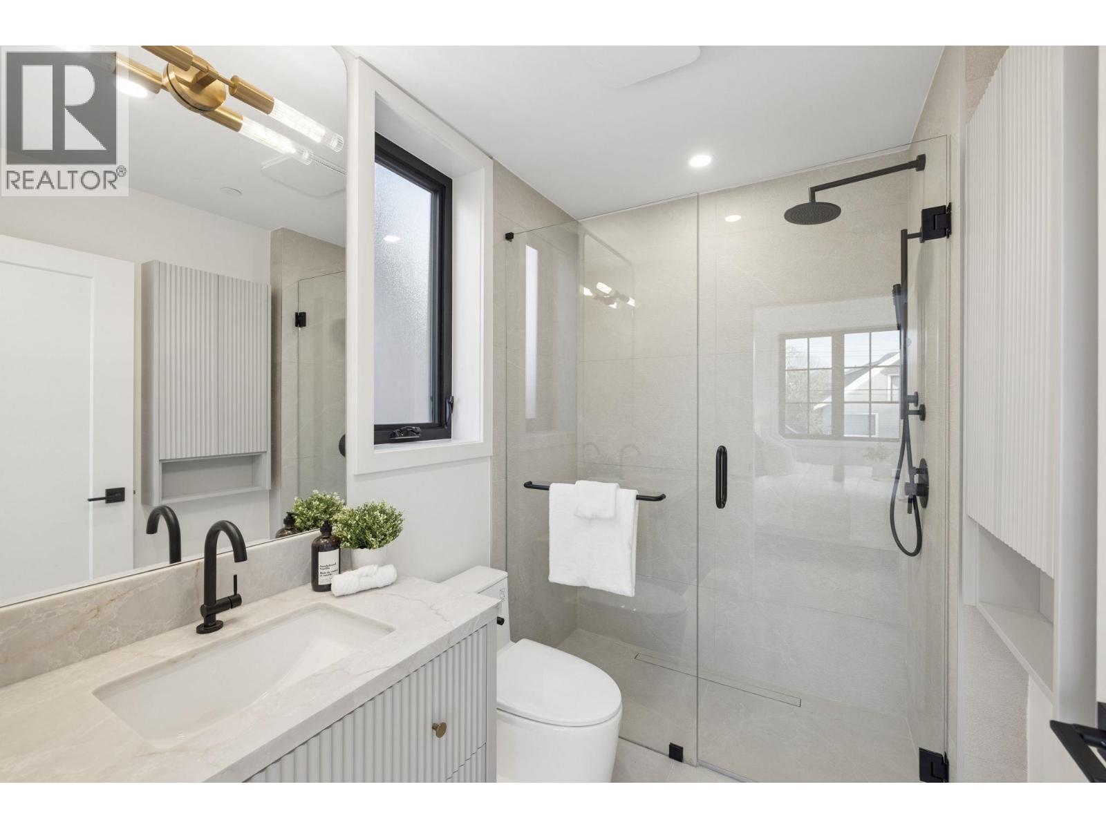 2 2733 William Street, Vancouver, British Columbia  V5K 2Y7 - Photo 22 - R3176756