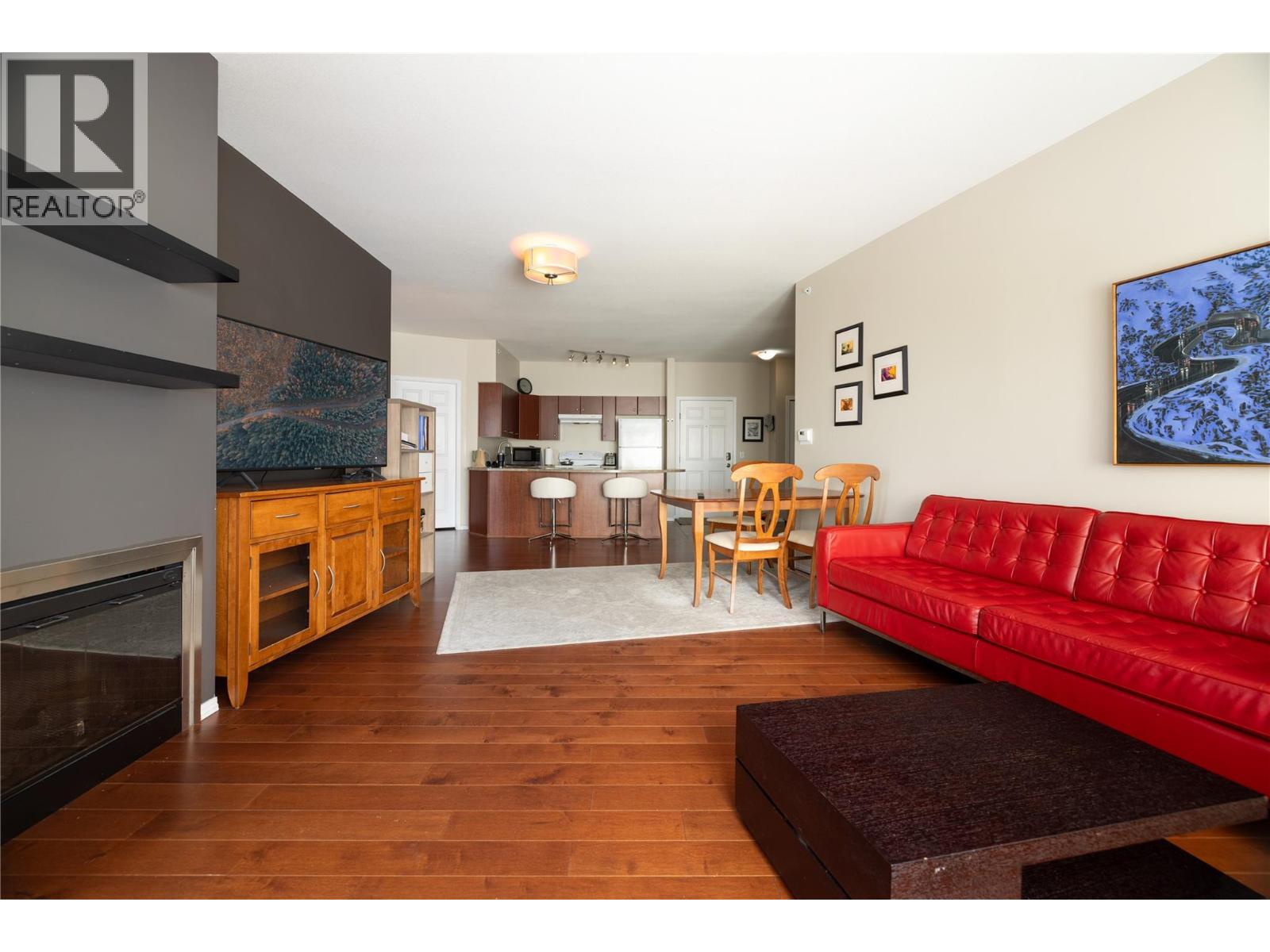 1873 Country Club Drive Unit# 2406
