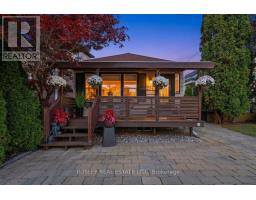 236 VIRGINIA AVENUE, Toronto, Ontario