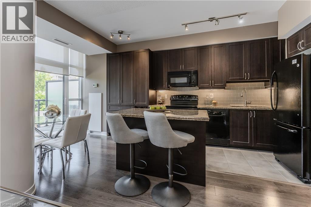 1940 Ironstone Drive Unit# 204, Burlington, Ontario  L7L 0E4 - Photo 7 - 40872579