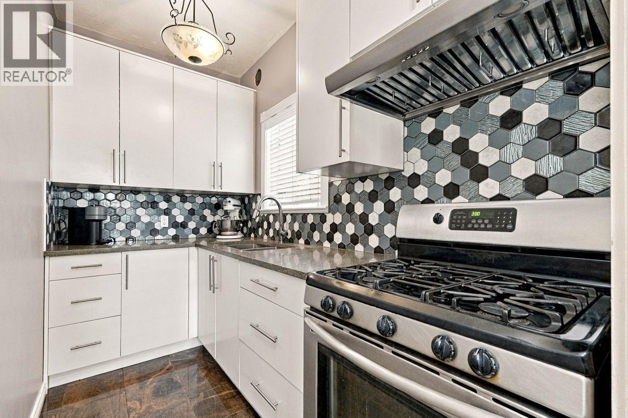 3895 Glendale Street, Vancouver, British Columbia  V5R 1C6 - Photo 11 - R3176771