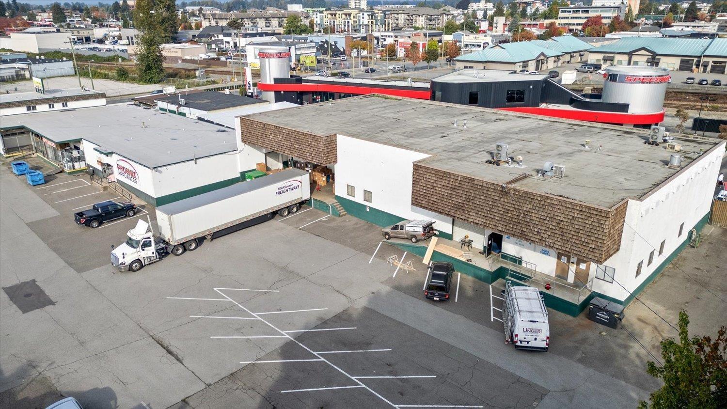 8880 YOUNG ROAD|Chilliwack Proper South