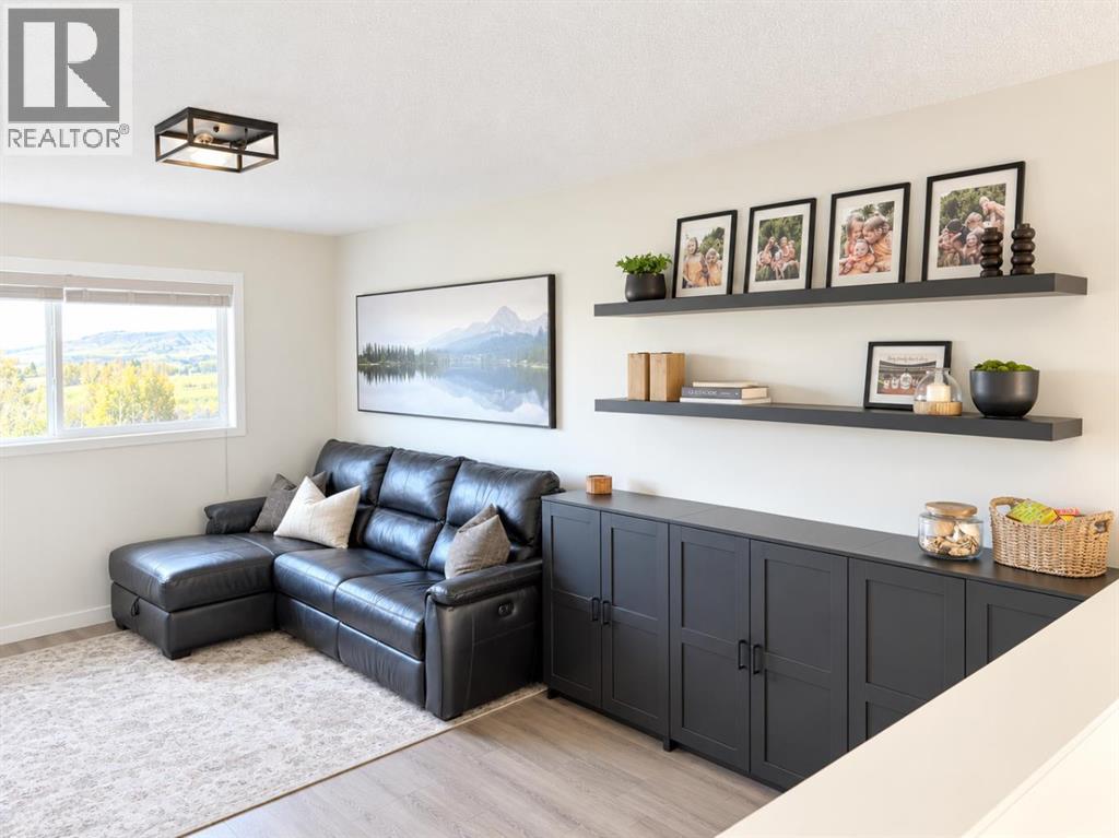 170 Fireside Place, Cochrane, Alberta  T4C 0R6 - Photo 19 - A2352211