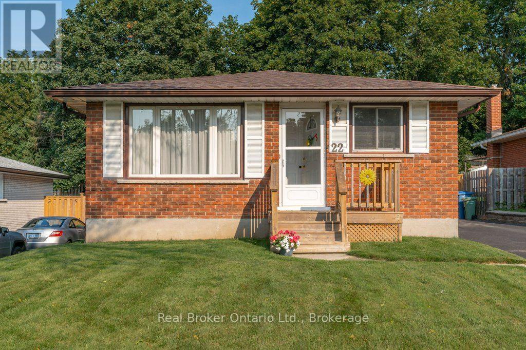 22 MOUNTFORD DRIVE, Guelph, Ontario