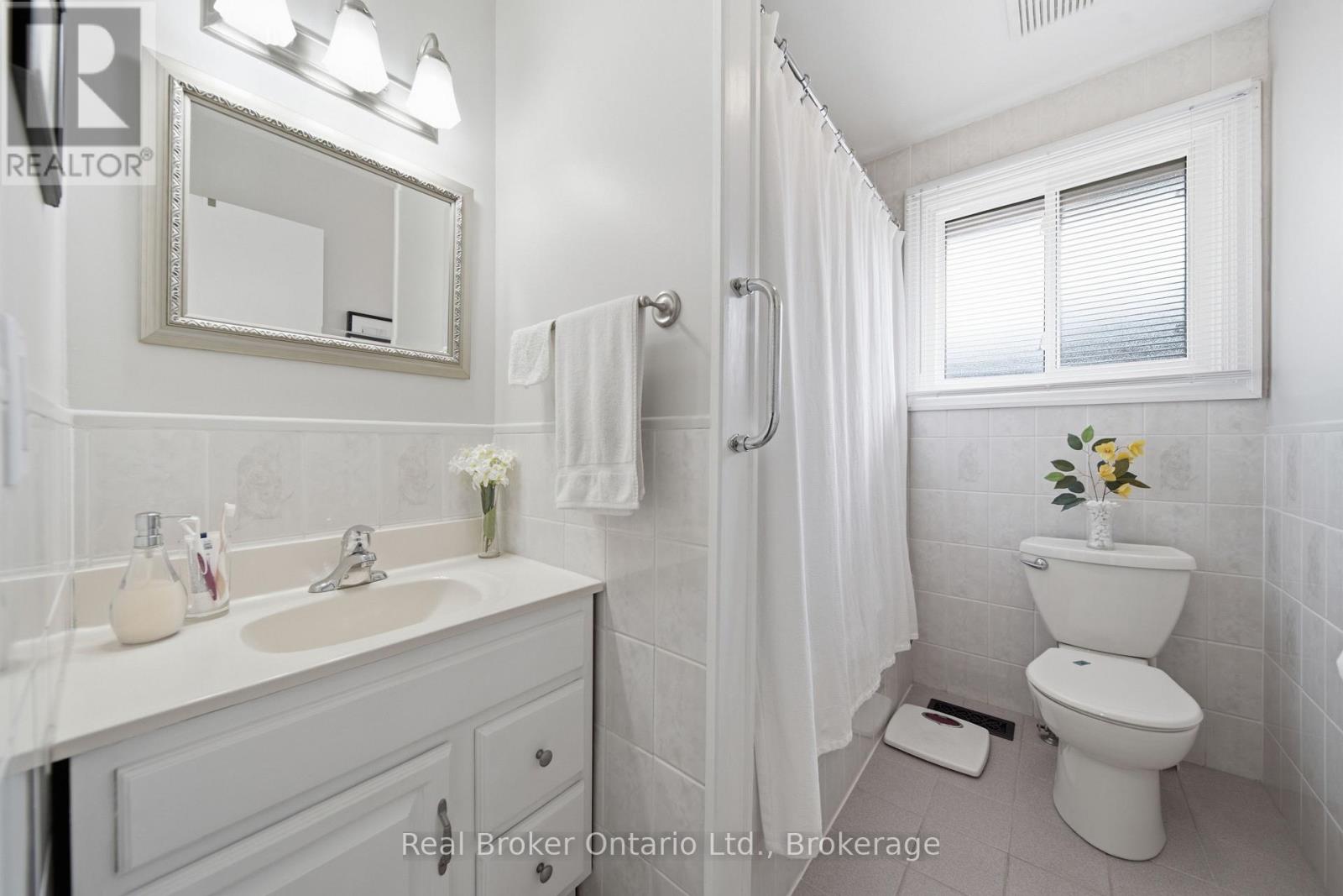 22 Mountford Drive, Guelph, Ontario  N1E 6E9 - Photo 23 - X14096044