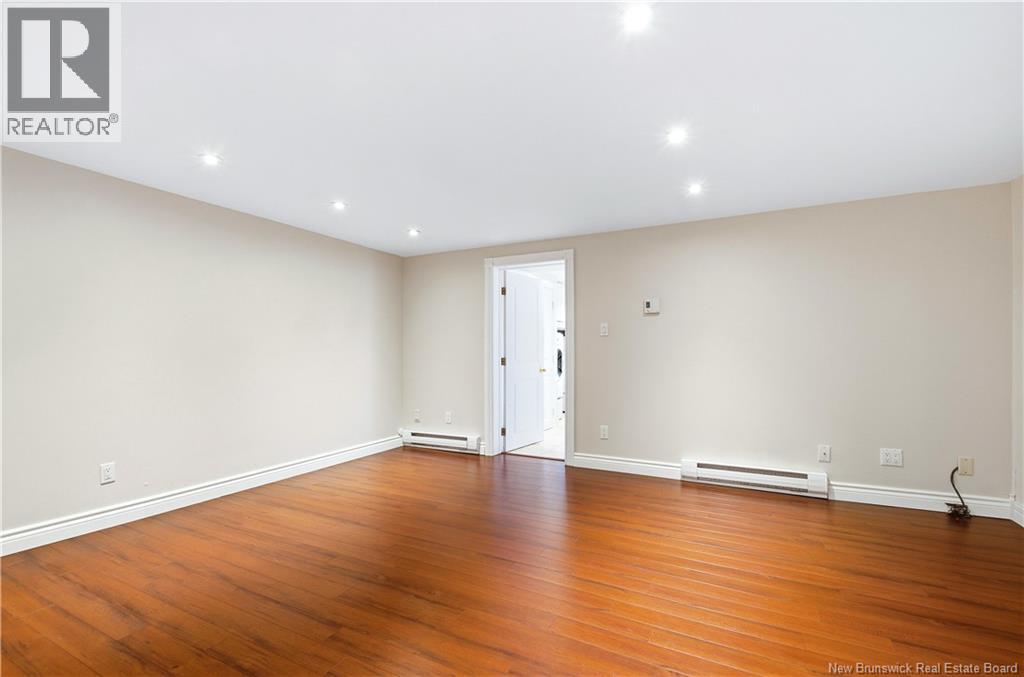 18 Hillview Street, Upper Kingsclear, New Brunswick  E3B 1V1 - Photo 27 - NB149304