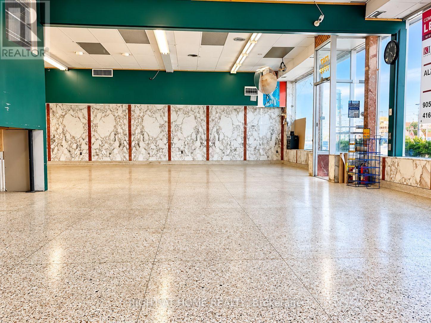 1745,1747 & 1753 St. Clair Avenue W, Toronto, Ontario  M6N 1J4 - Photo 15 - W14096034