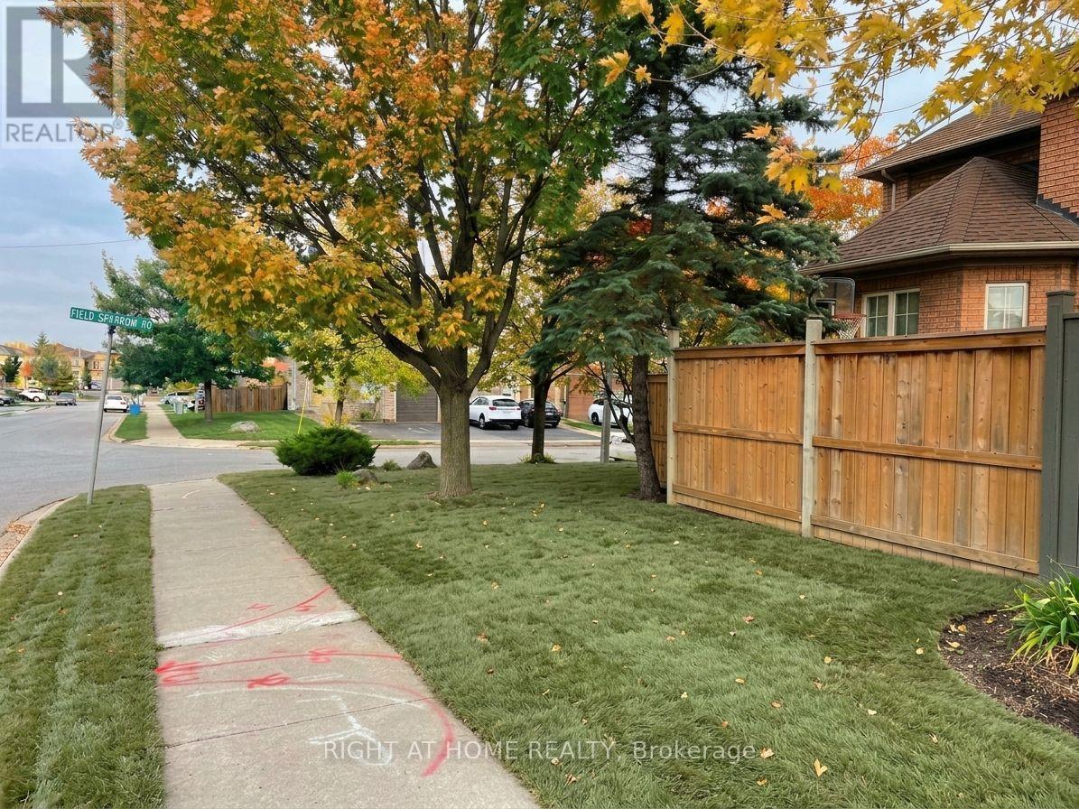 4 Field Sparrow Road, Brampton, Ontario  L6R 1Y5 - Photo 17 - W14096048