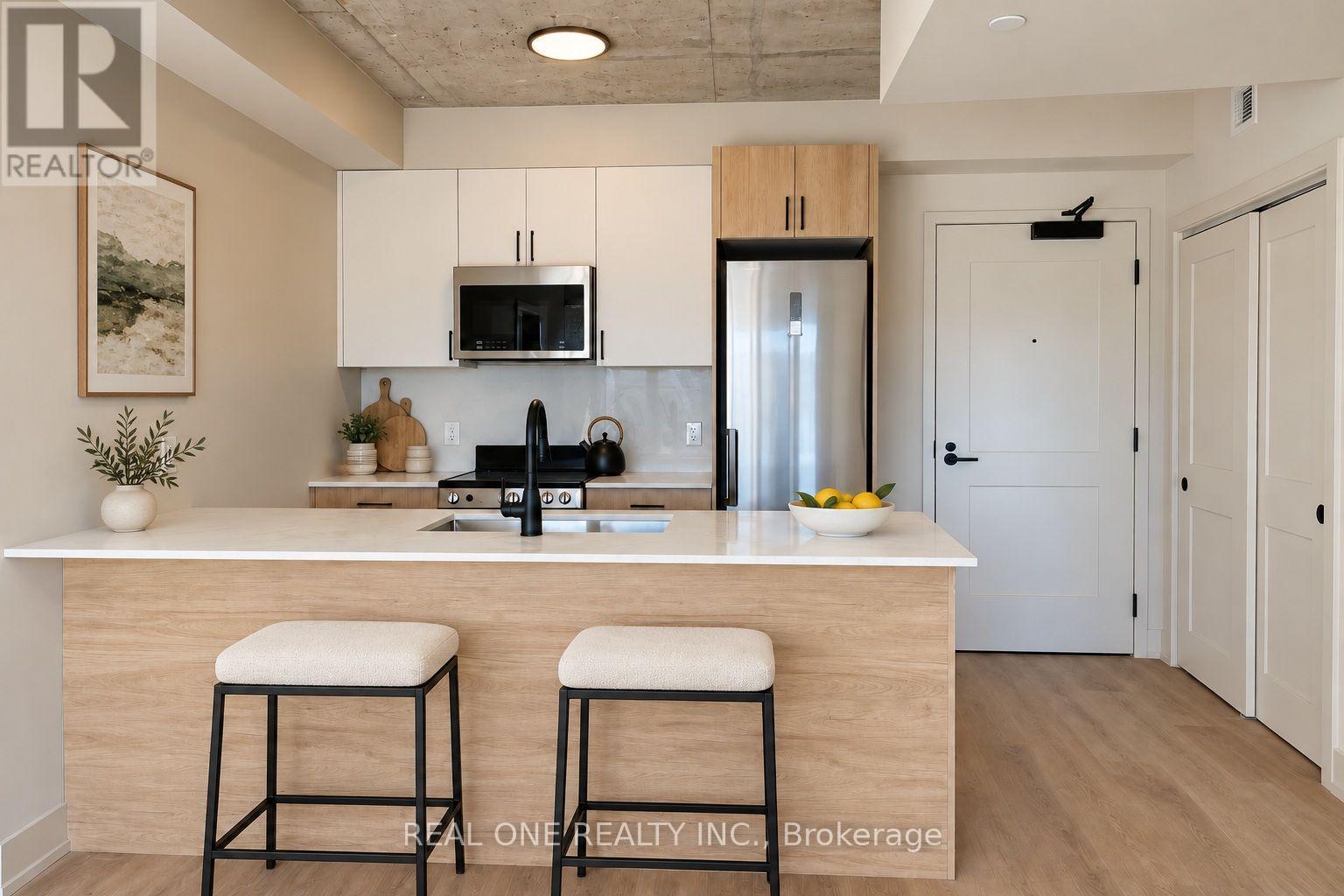 513 - 810 King Street W, Hamilton, Ontario  L8S 0A7 - Photo 3 - X14096008