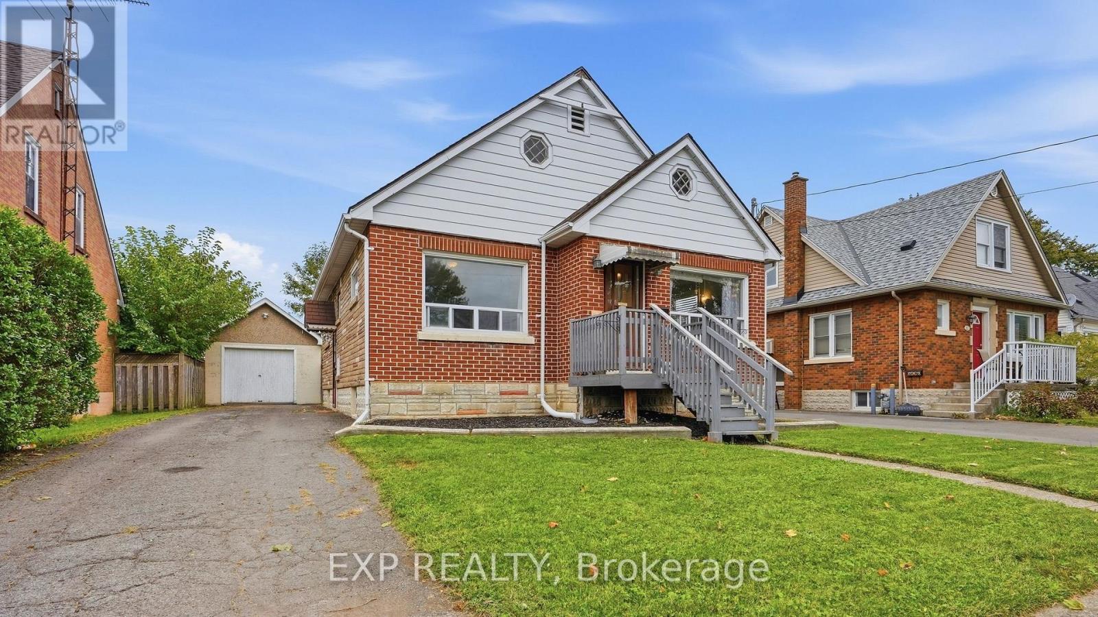 63 Lyons Avenue, Welland, Ontario  L3B 1L8 - Photo 2 - X13845998