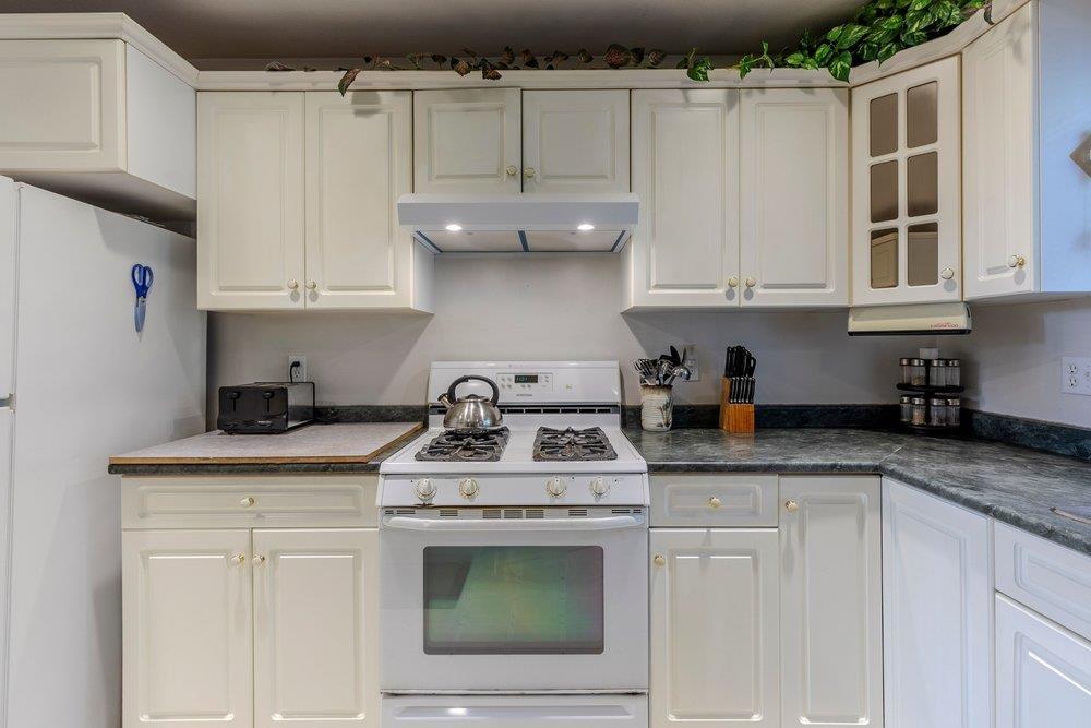 223 BALSAM AVENUE|Harrison Hot Springs