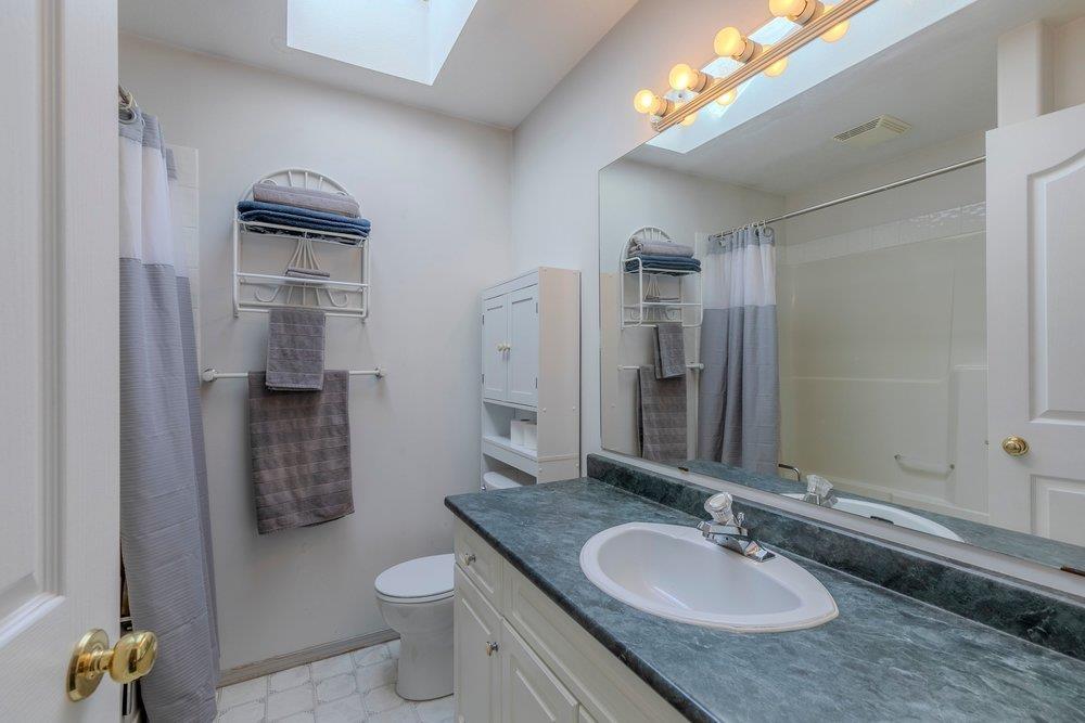 223 BALSAM AVENUE|Harrison Hot Springs