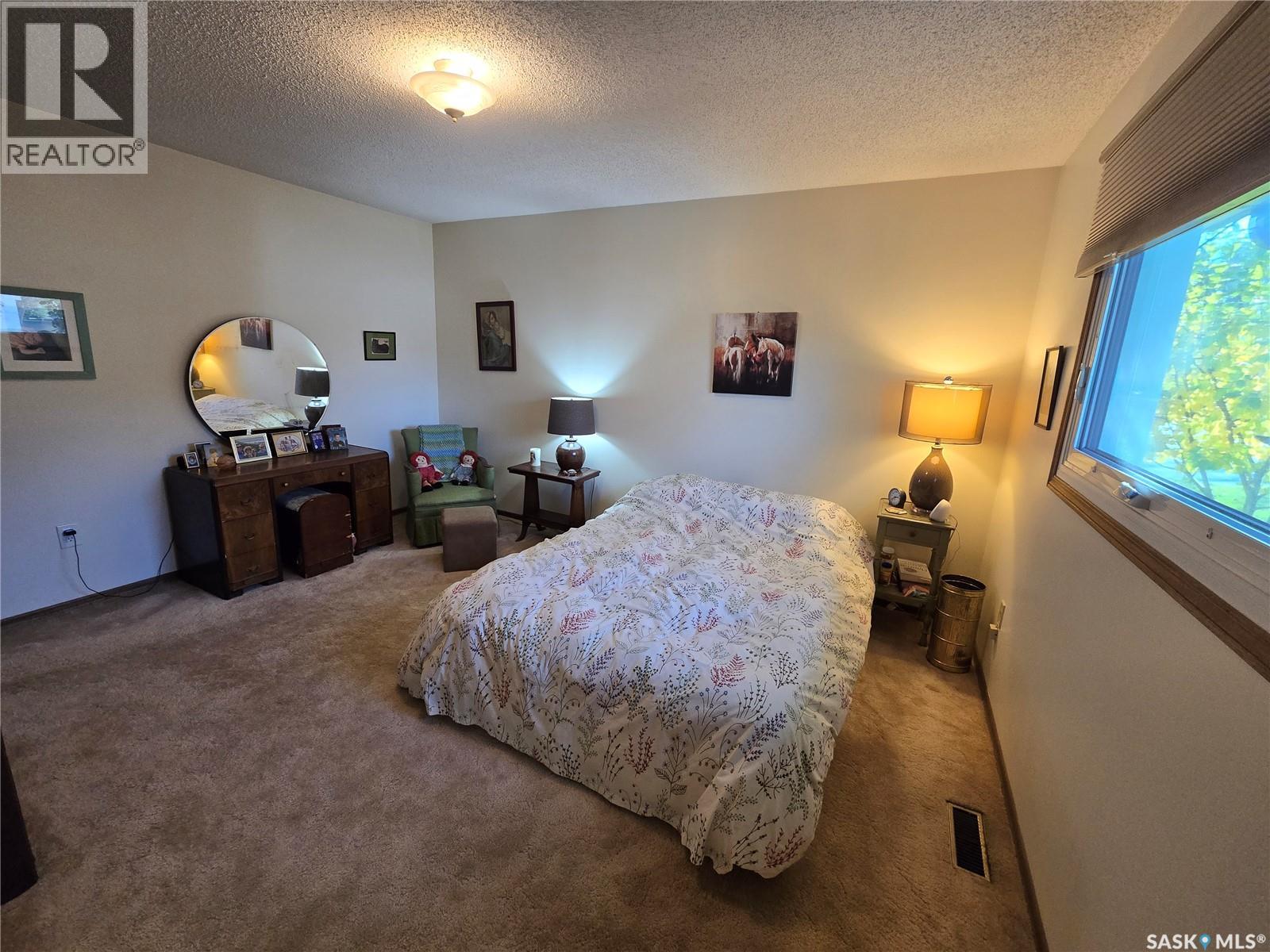 292 7th Avenue, Broadview, Saskatchewan  S0G 0K0 - Photo 25 - SK051501