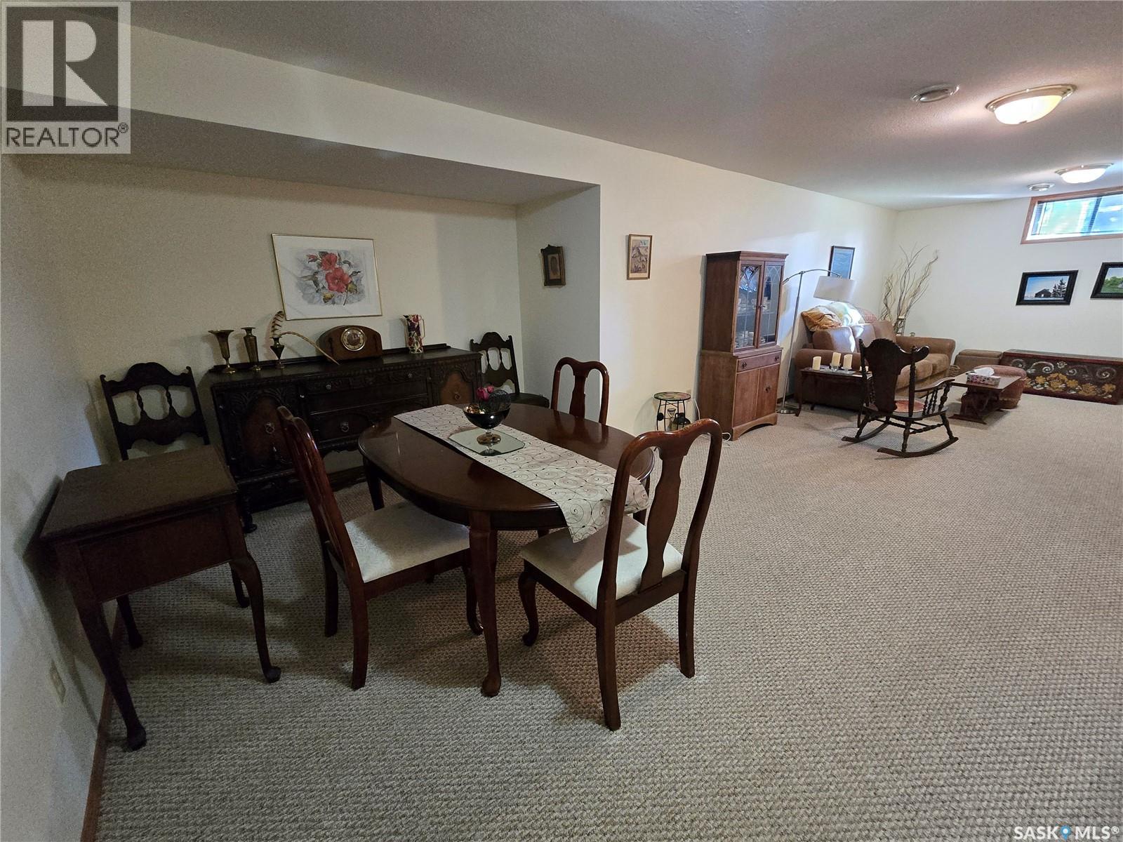 292 7th Avenue, Broadview, Saskatchewan  S0G 0K0 - Photo 37 - SK051501
