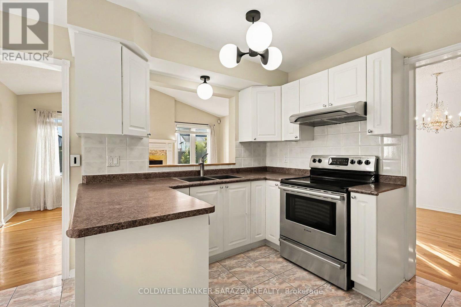 1144 Ambercrest Street, Ottawa, Ontario  K1J 1A9 - Photo 5 - X14096066