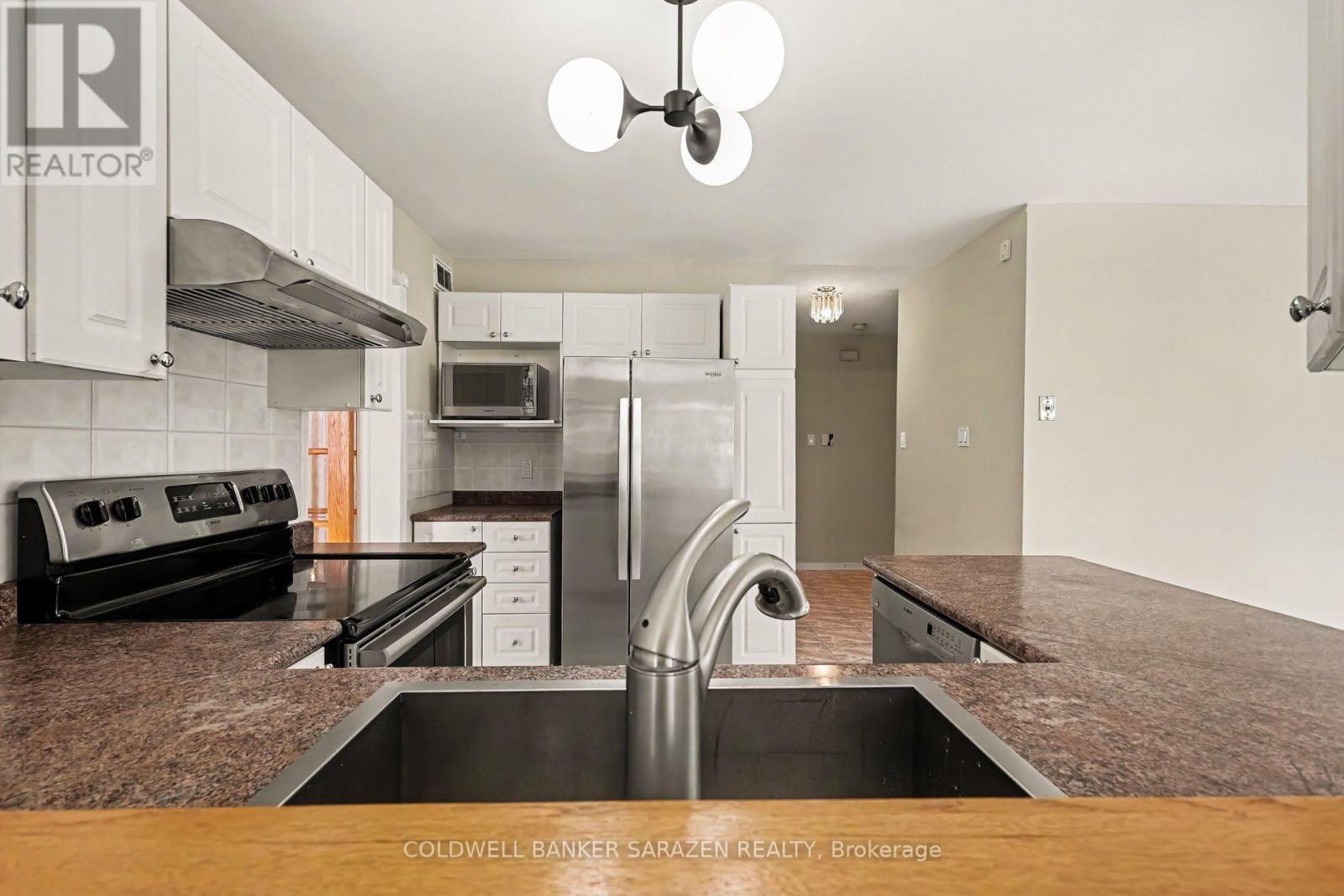 1144 Ambercrest Street, Ottawa, Ontario  K1J 1A9 - Photo 6 - X14096066