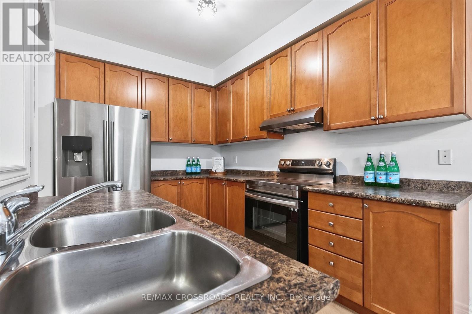 84 Littleriver Court, Vaughan, Ontario  L6A 0K4 - Photo 15 - N14096092