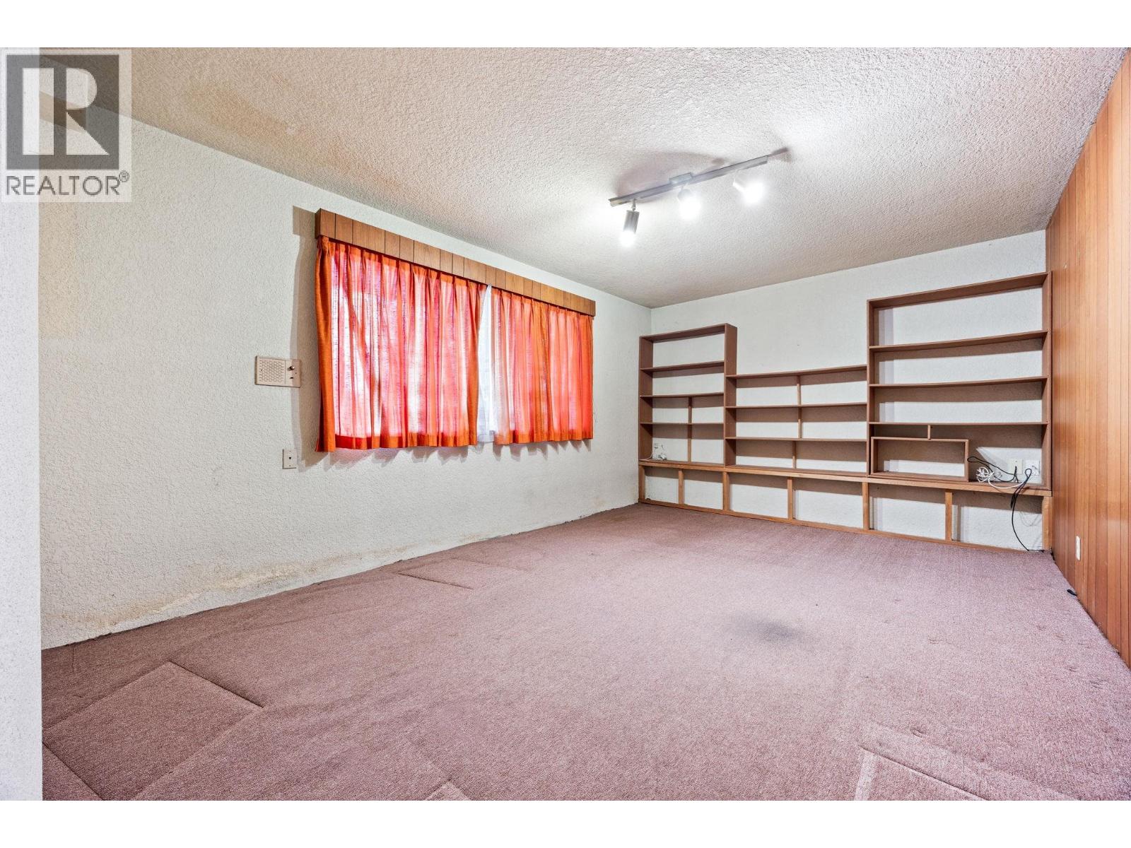 7649 Vivian Drive, Vancouver, British Columbia  V5S 2V6 - Photo 35 - R3176797