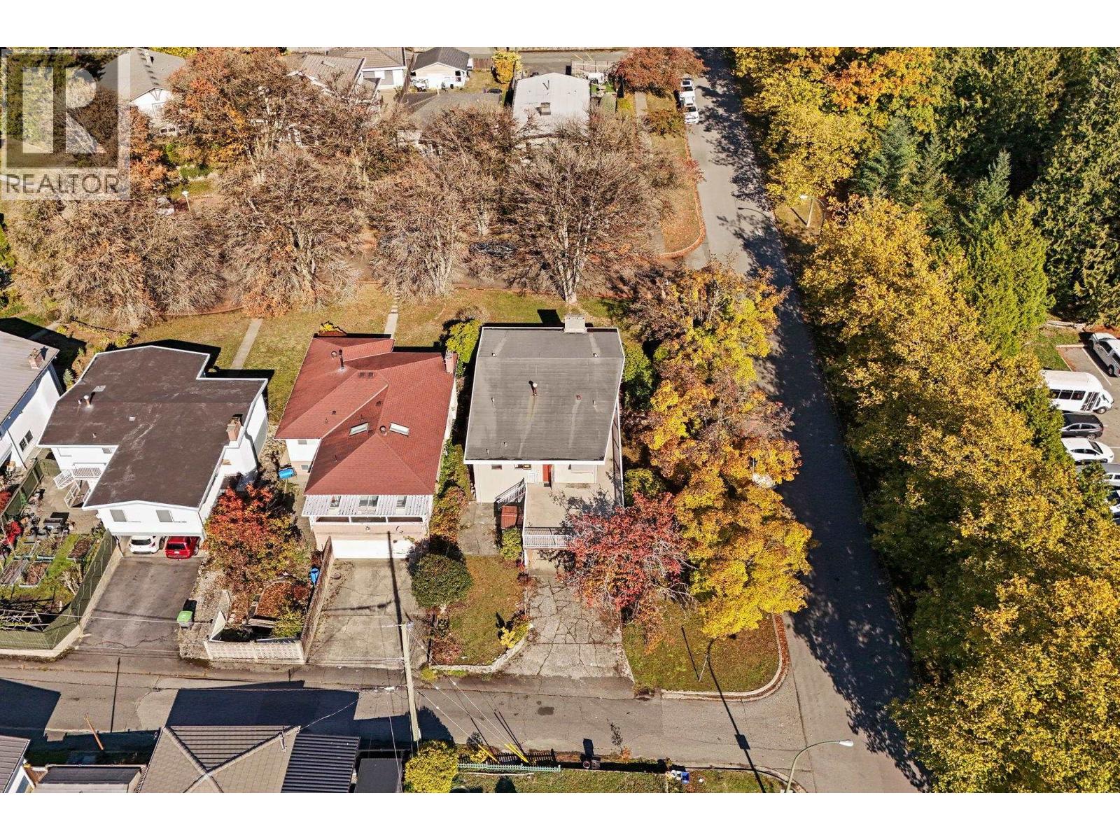 7649 Vivian Drive, Vancouver, British Columbia  V5S 2V6 - Photo 4 - R3176797