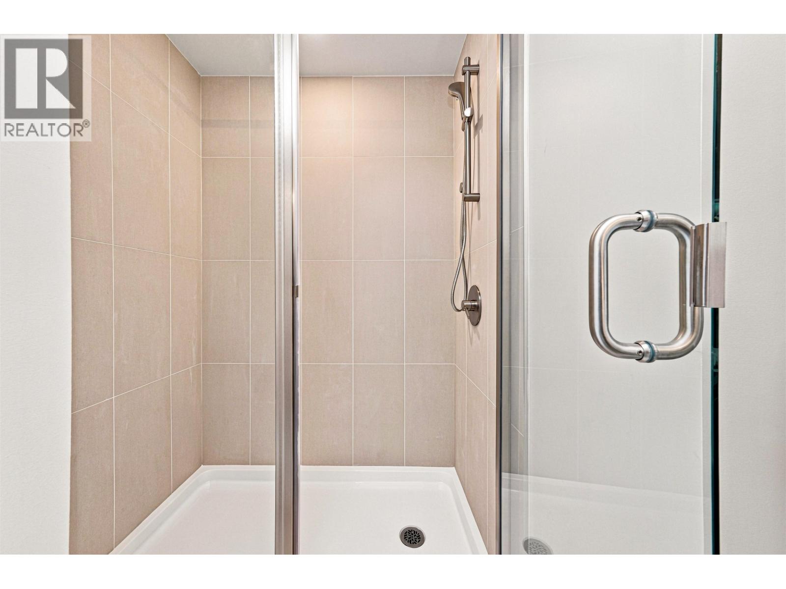 419 82 First Street, New Westminster, British Columbia  V3L 0L8 - Photo 15 - R3176705